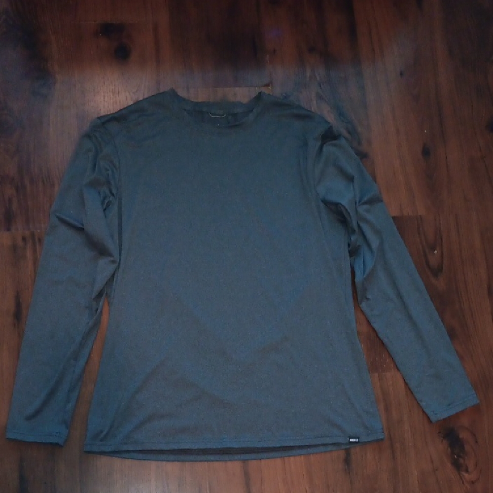 Men's Long Sleeve Gray Tee